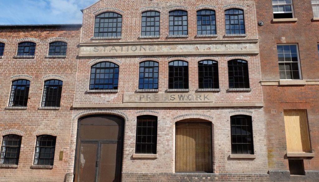 Ghost signs walking tour of the Birmingham’s historic Jewellery & Gun Quarters