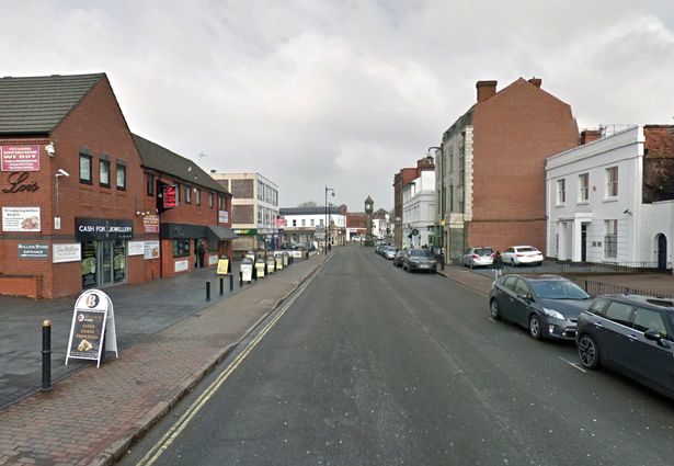 Man hit over head with baseball bat in Jewellery Quarter armed robbery